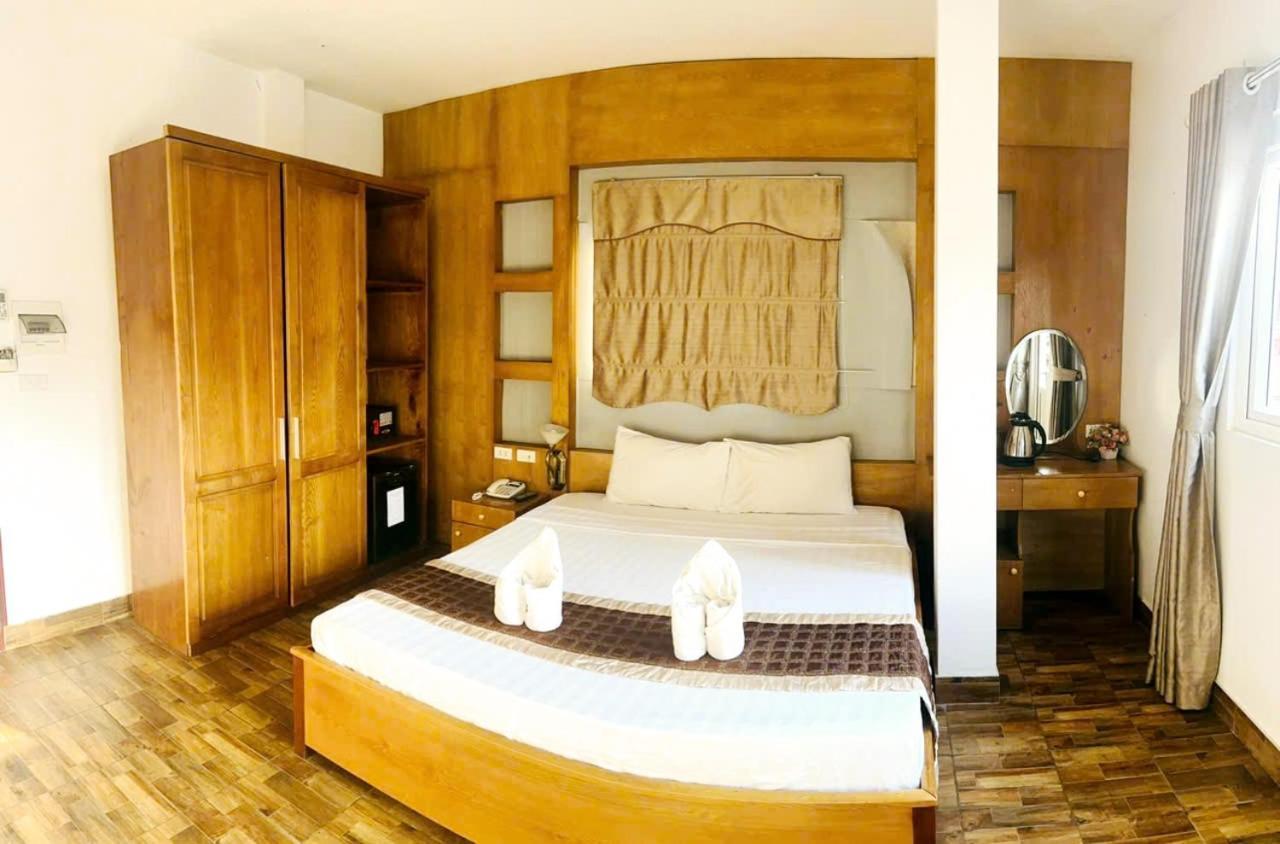 Vang Vieng Th Central Park Hotel Екстериор снимка